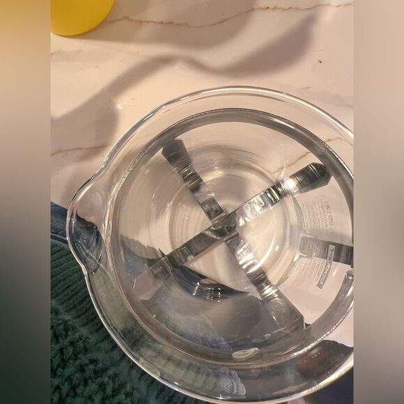 Bodum Chambord 2-Cup Chrome French Press Coffee Maker Stainless Steel 2 cup 7 in - Picture 6 of 13